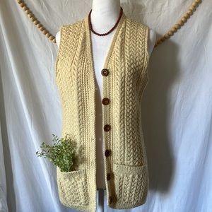 Vintage Handknitted Cable Knit Irish Wool Vest 🐑☘️